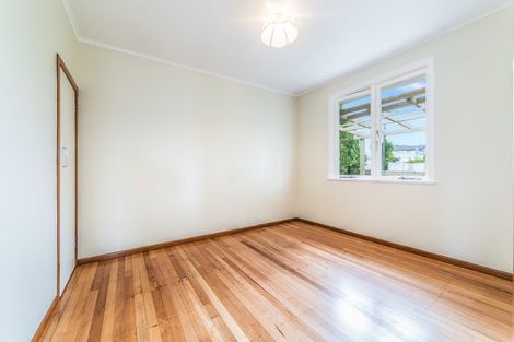 Photo of property in 6 Powell Place, Henderson, Auckland, 0610