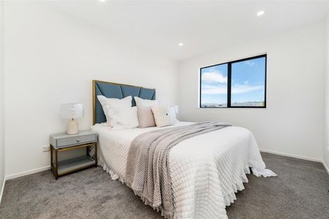 Photo of property in 9 Woven Place, Karaka, Papakura, 2113