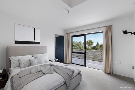 Photo of property in 8 Meander Drive, Welcome Bay, Tauranga, 3112