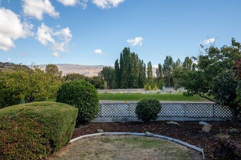 Photo of property in 35 Orchard Drive, Alexandra, 9320