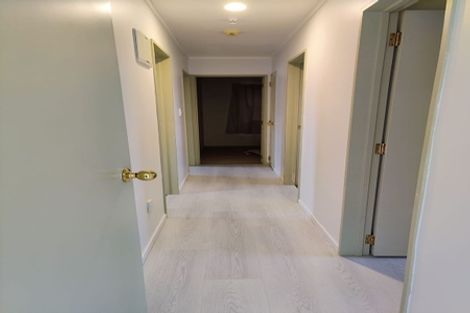 Photo of property in 50a Longburn Road, Henderson, Auckland, 0610