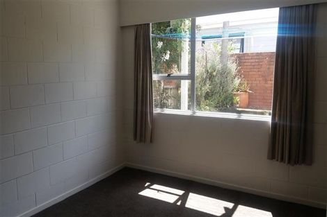 Photo of property in 5/19 Milton Road, Orewa, 0931