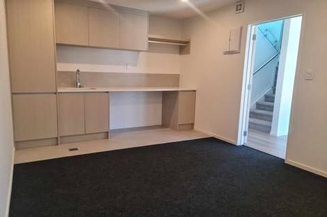 Photo of property in 75f Cardiff Road, Pakuranga, Auckland, 2010