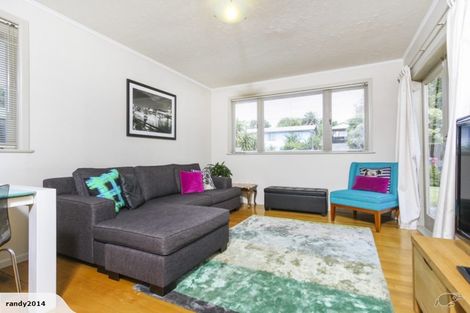 Photo of property in 12 Lucinda Place, Glen Eden, Auckland, 0602