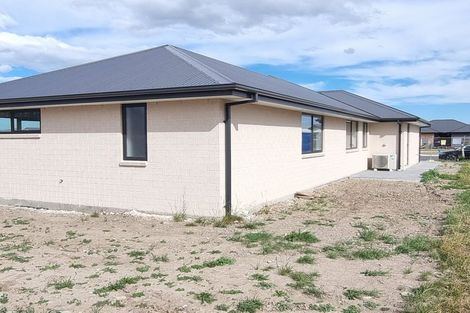 Photo of property in 93 Northmoor Boulevard, Rolleston, 7615