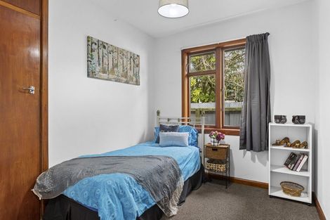 Photo of property in 17 Worthy Street, Ilam, Christchurch, 8041
