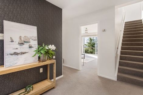Photo of property in 39 Whareora Terrace, Cashmere, Christchurch, 8022