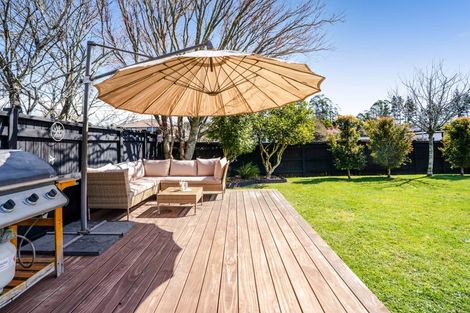 Photo of property in 16 Ngahere Street, Inglewood, 4330