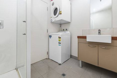 Photo of property in Royal Court Apartments, 1193unit Hinemoa Street, Rotorua, 3010