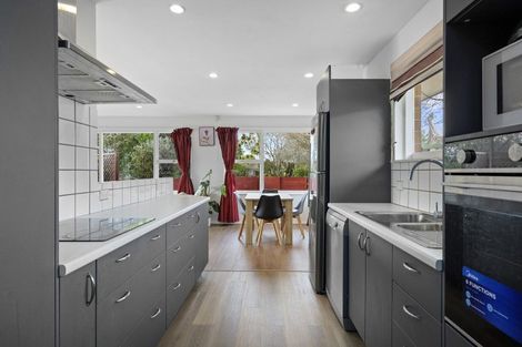 Photo of property in 103 Woodbury Street, Russley, Christchurch, 8042