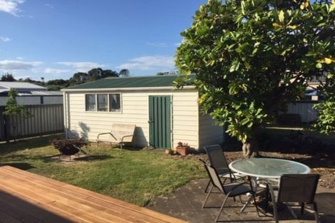 Photo of property in 12 Alpha Avenue, Coastlands, Whakatane, 3120
