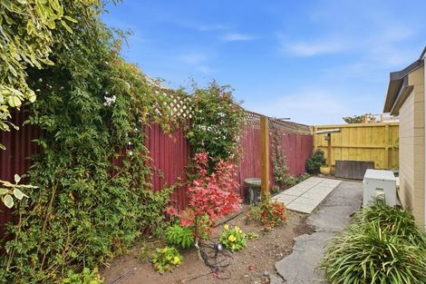 Photo of property in 2/122 Harewood Road, Papanui, Christchurch, 8053