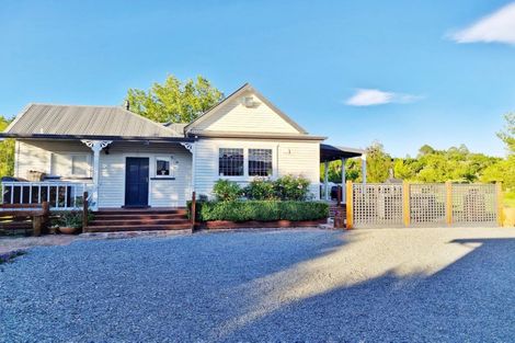 Photo of property in 246 Summerhill Road, Cust, Rangiora, 7471