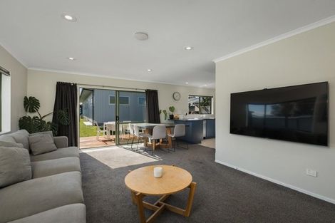 Photo of property in 6a Surfers Avenue, Waihi Beach, 3611