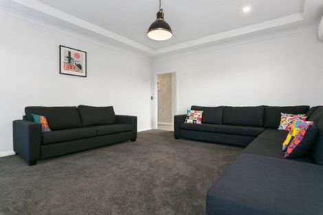 Photo of property in 8 Richards Street, Cambridge, 3434