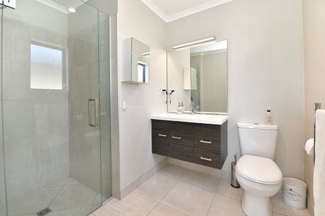 Photo of property in 14 Kiwa Crescent, Gulf Harbour, Whangaparaoa, 0930