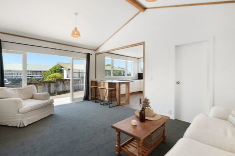 Photo of property in 82a Simpson Road, Papamoa Beach, Papamoa, 3118