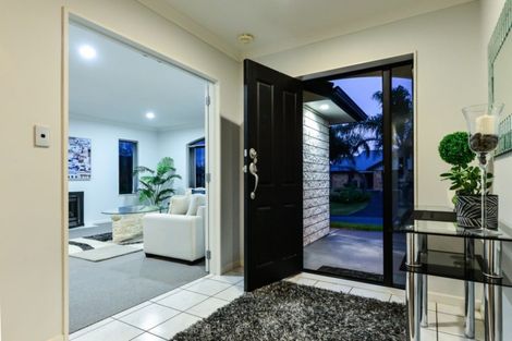 Photo of property in 2 Gracefield Place, Huntington, Hamilton, 3210