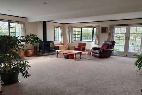 Photo of property in 33 Railway Terrace, Ohau, Levin, 5570