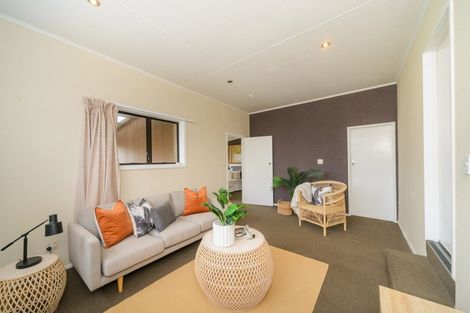 Photo of property in 15 Suffolk Crescent, Feilding, 4702