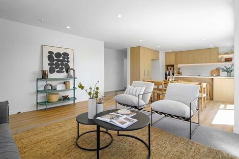 Photo of property in 11 One Haruru Street, Cambridge, 3493