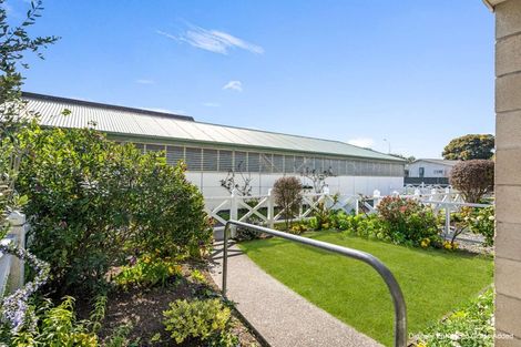 Photo of property in St Lukes Village, 196 Vigor Brown Street, Napier South, Napier, 4110