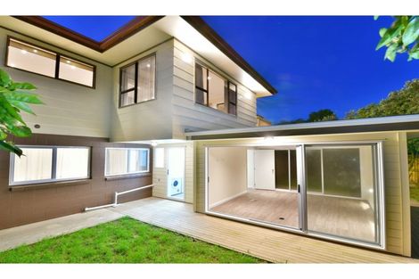 Photo of property in 13 Quo Vadis Place, Red Beach, 0932