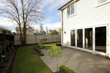 Photo of property in 252 Edgeware Road, Edgeware, Christchurch, 8013