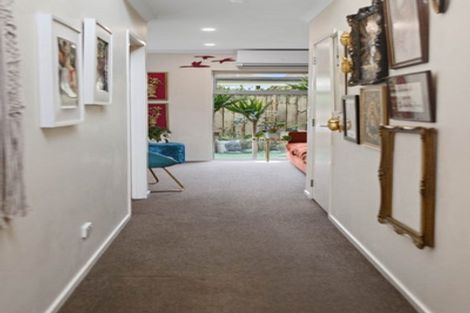 Photo of property in 215u3 Massey Street, Frankton, Hamilton, 3204