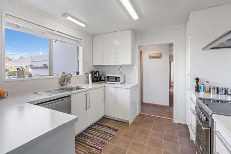 Photo of property in 9a Stuart Street, Holmes Hill, Oamaru, 9401