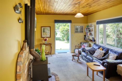 Photo of property in 55 Spencer Avenue, Maketu, 3189