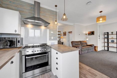 Photo of property in 4 Victoria Street, Kaponga, Hawera, 4679