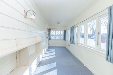 Photo of property in 211 Guyton Street, Whanganui, 4500