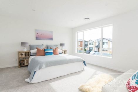 Photo of property in 17 Kearns Drive, Hobsonville, Auckland, 0616