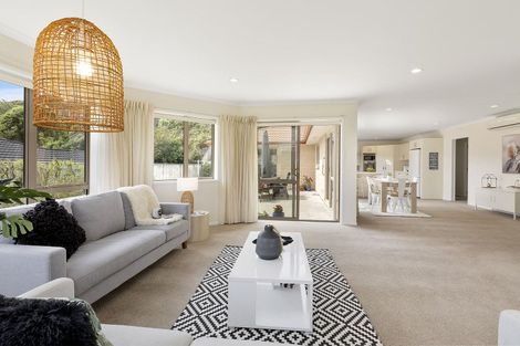 Photo of property in 177 Woodman Drive, Tawa, Wellington, 5028