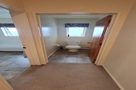 Photo of property in 31 Daniels Road, Redwood, Christchurch, 8051