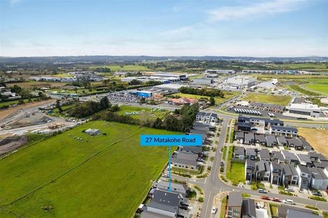 Photo of property in 27 Matakohe Road, Westgate, Auckland, 0814