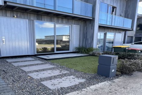 Photo of property in 9 Gunn Way, Hobsonville, Auckland, 0616