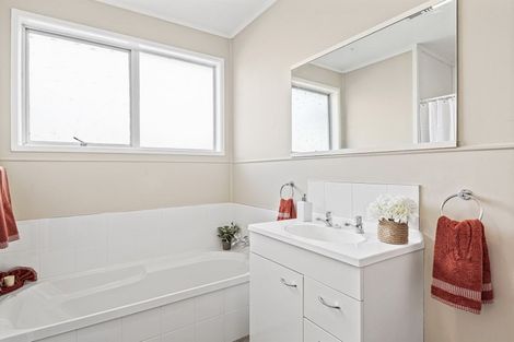 Photo of property in 1/22 Hobby Avenue, Birkdale, Auckland, 0626