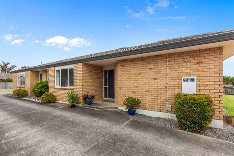 Photo of property in 30 Blake Boulevard, Papamoa Beach, Papamoa, 3118