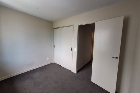 Photo of property in 2u9 Stone Street, Miramar, Wellington, 6022