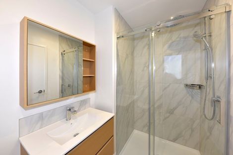 Photo of property in 2/6 Bowhill Road, New Brighton, Christchurch, 8083