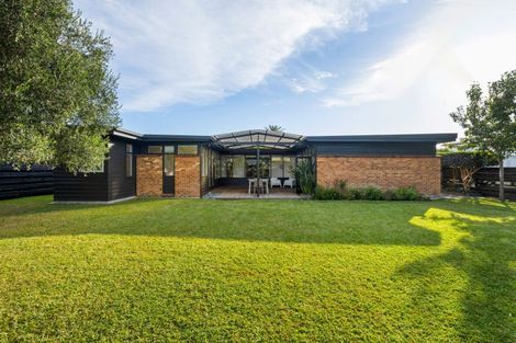 Photo of property in 10 Rutherford Street, Chedworth, Hamilton, 3210