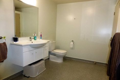 Photo of property in 2/42 Constable Street, Newtown, Wellington, 6021