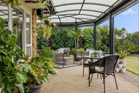 Photo of property in 90 Santa Monica Drive, Papamoa Beach, Papamoa, 3118