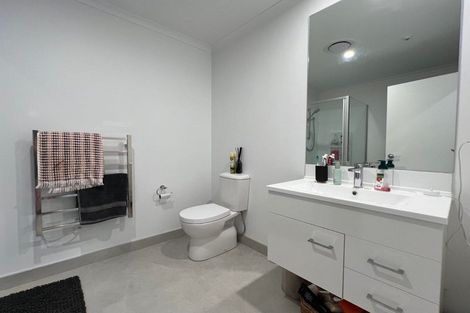 Photo of property in 18 Kaokao Lane, Mangere, Auckland, 2022