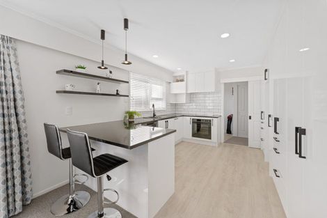 Photo of property in 37 Holland Street, Wainuiomata, Lower Hutt, 5014