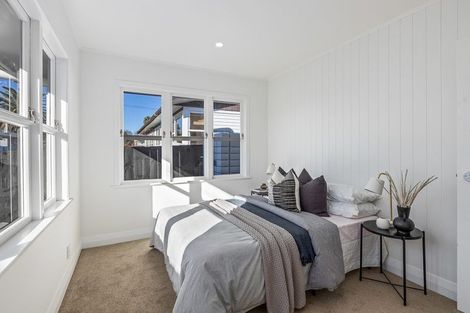 Photo of property in 17c Hamurana Place, Te Atatu Peninsula, Auckland, 0610