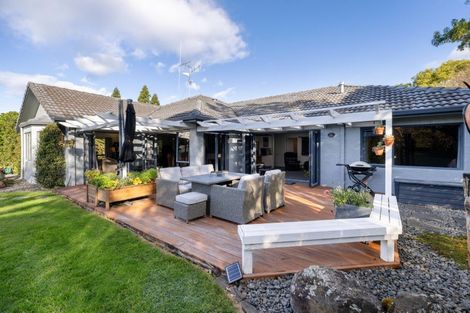 Photo of property in 37 Canon Road, Tanners Point, Katikati, 3170
