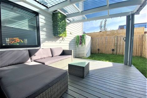 Photo of property in 141d Russell Road, Manurewa, Auckland, 2102